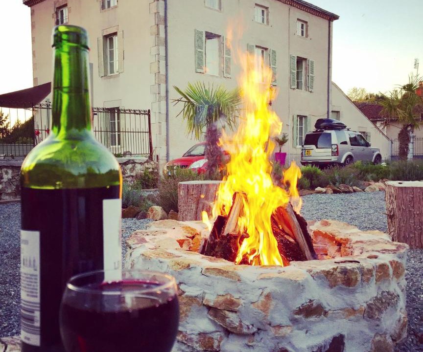 Photo of Others in Mezieres-sur-Issoire