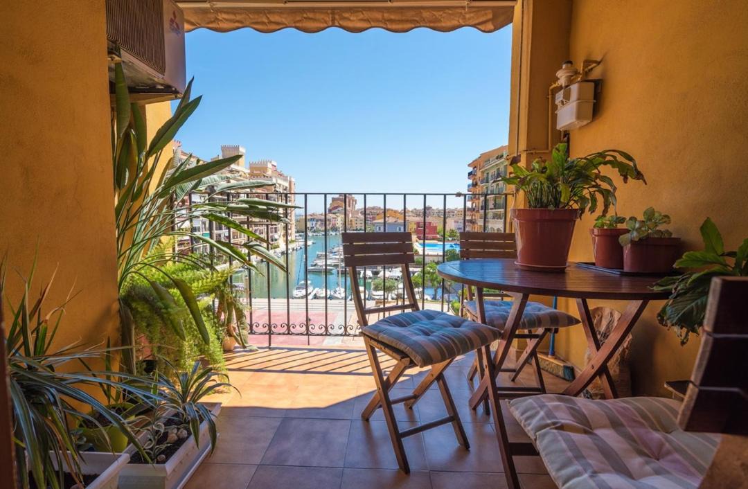 Photo of Patio Balcony in Port Saplaya