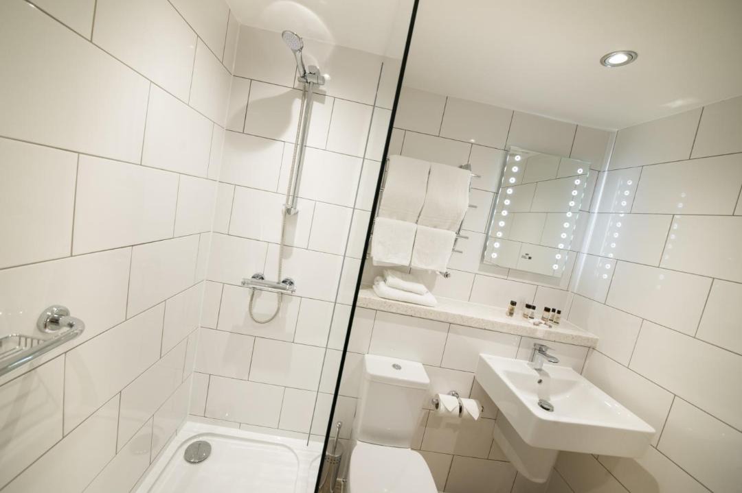 Photo of Bathroom in Hacton