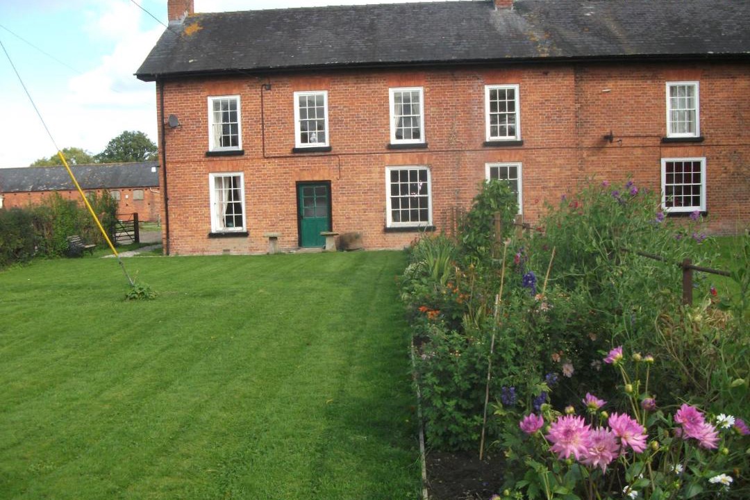 Photo of Buildings in Guilsfield