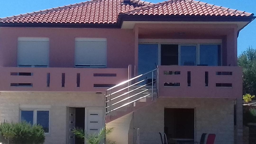 Photo of Buildings in Sutomiscica