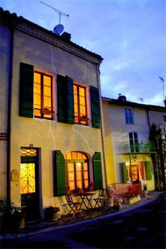 Photo of Others in Gueyze