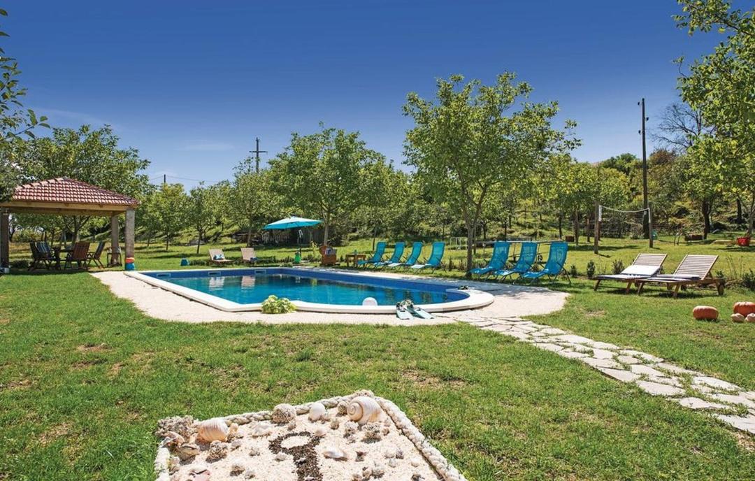 Photo of Outdoor in Ruzic