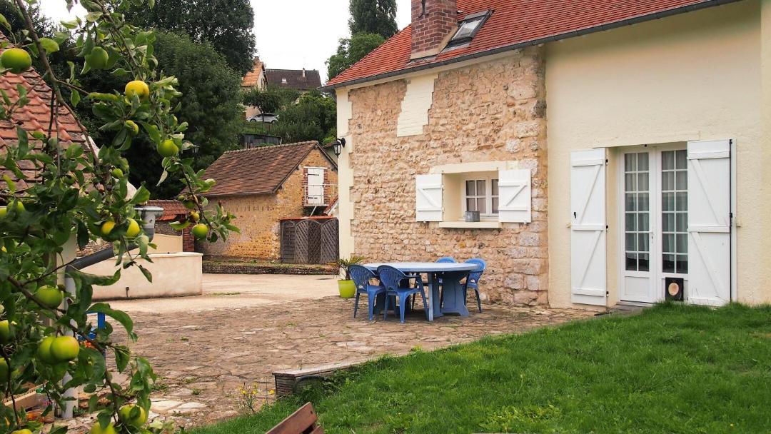 Photo of Buildings in Saint-Marcel