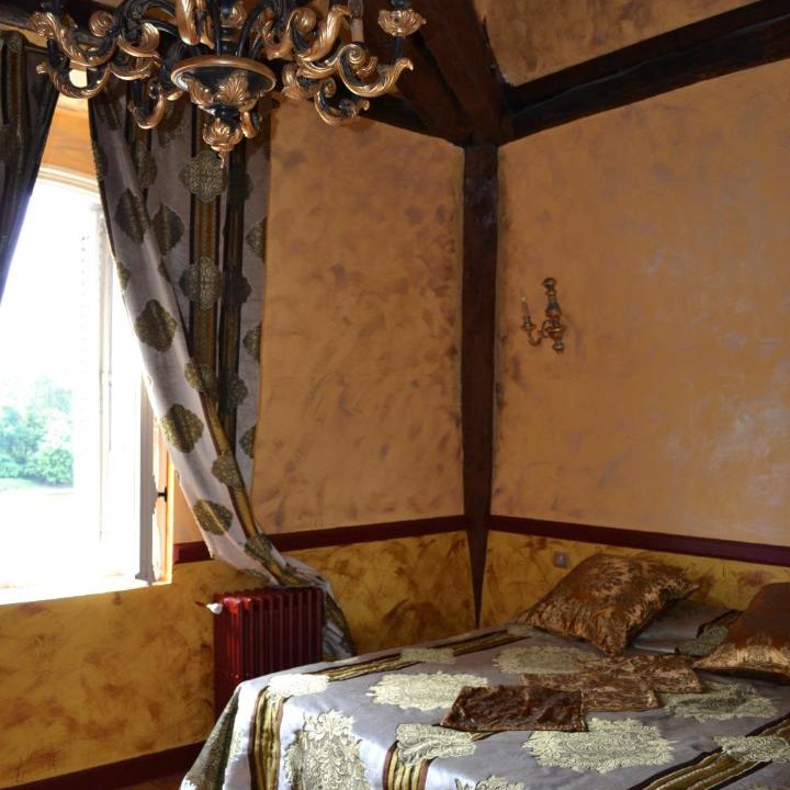 Photo of Others in Saint-Cyr-sur-Loire