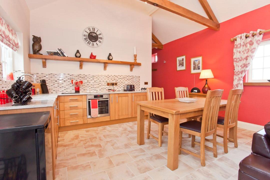 Photo of Others in Low Catton