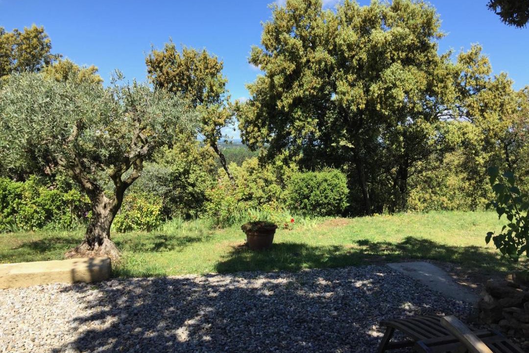 Photo of Outdoor in Lagnes