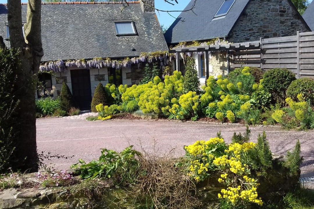 Photo of Others in Quemper-Guezennec