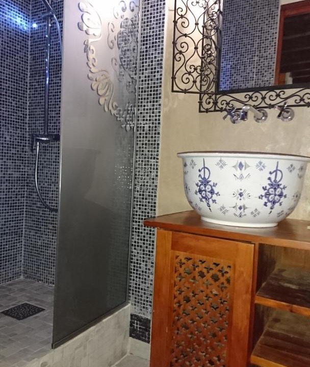 Photo of Bathroom in Belloy