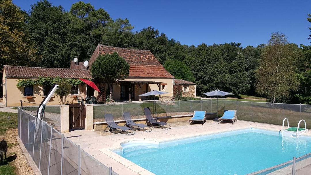 Photo of Outdoor in Salon