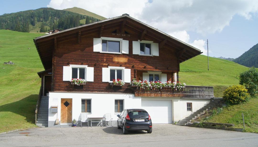 Photo of Buildings in Ascharina
