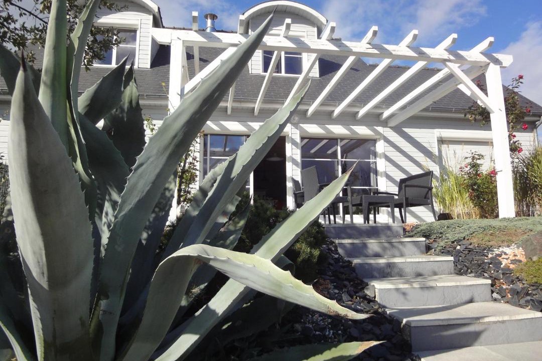 Photo of Others in Varades