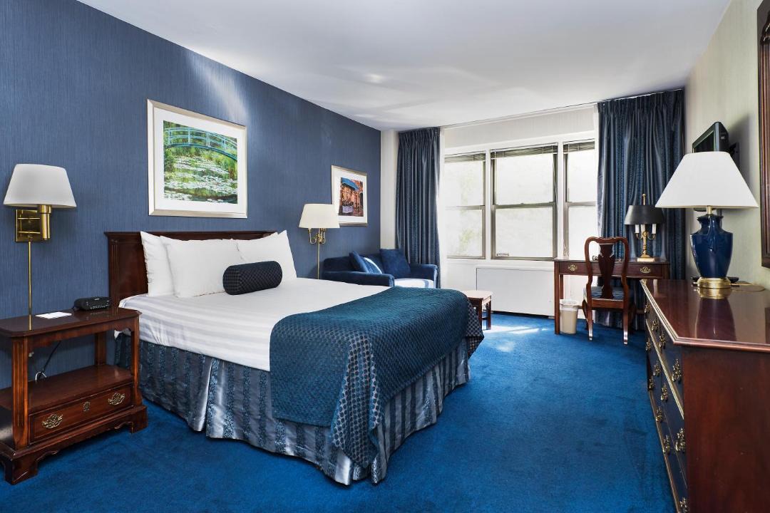 Photo of Bedroom in Midtown East