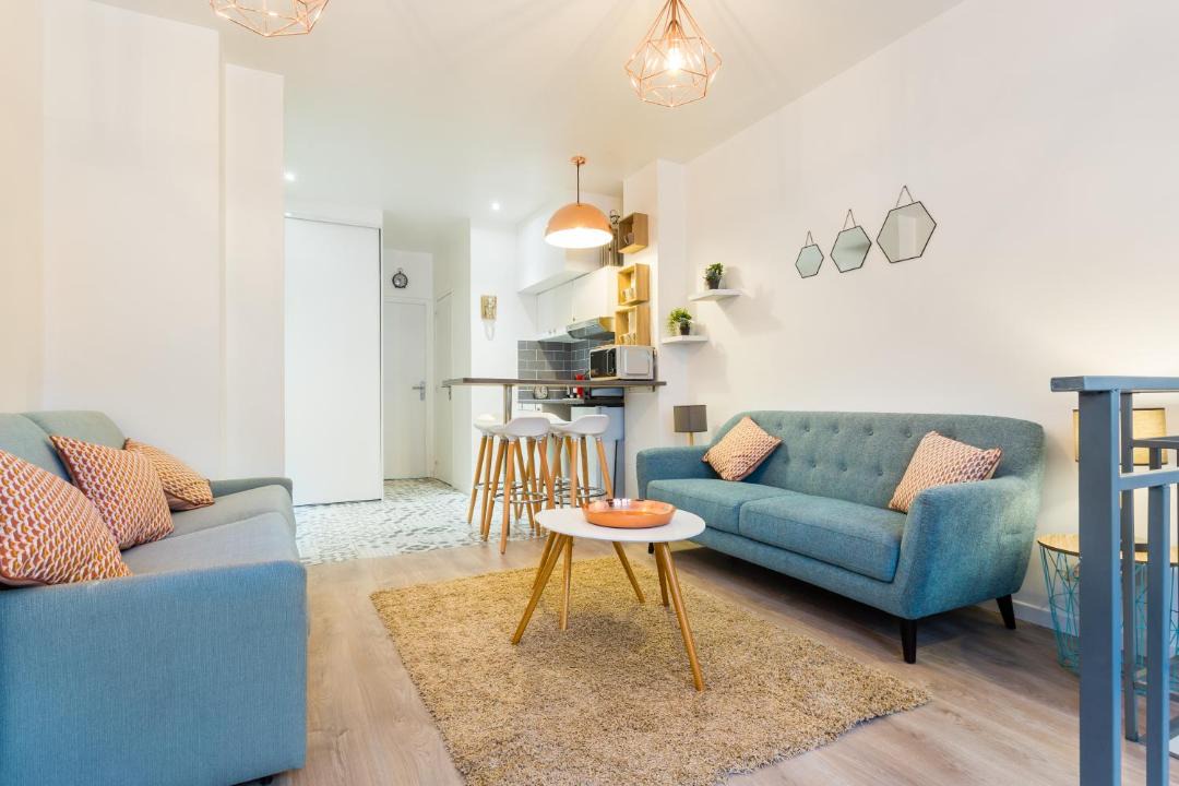 Photo of Livingroom in 18th Arrondissement