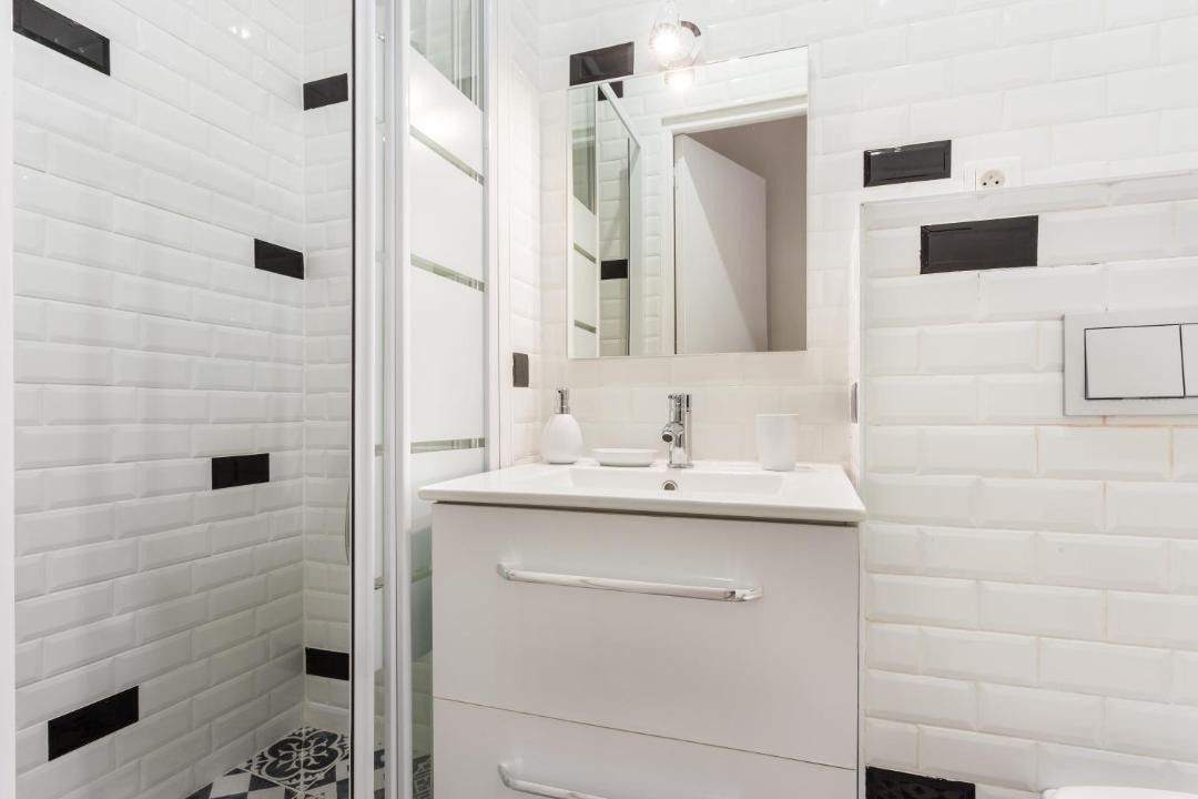 Photo of Bathroom in 18th Arrondissement