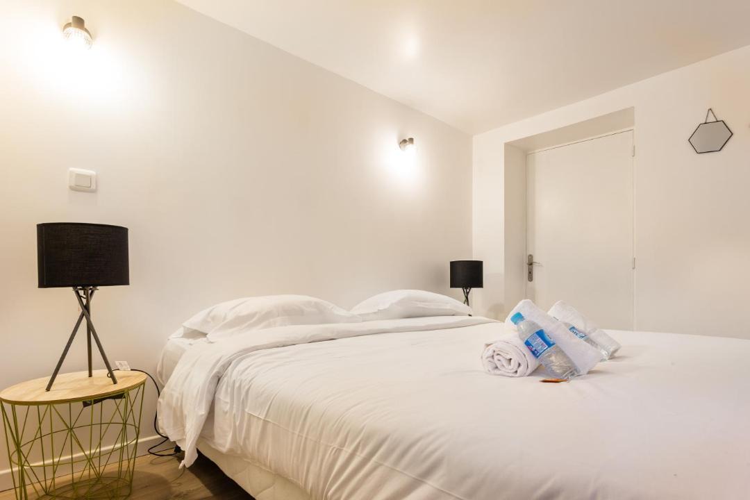 Photo of Bedroom in 18th Arrondissement
