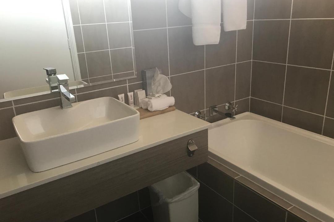 Photo of Bathroom in Coonabarabran