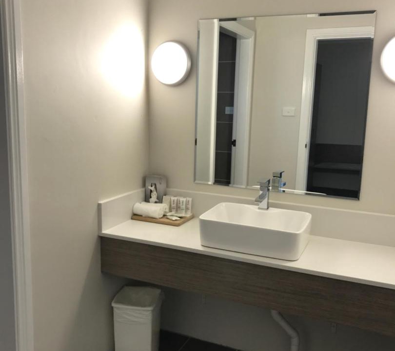 Photo of Bathroom in Coonabarabran