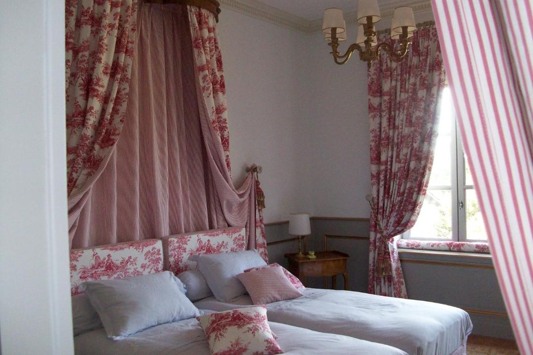 Photo of Others in Saint-Trivier-de-Courtes