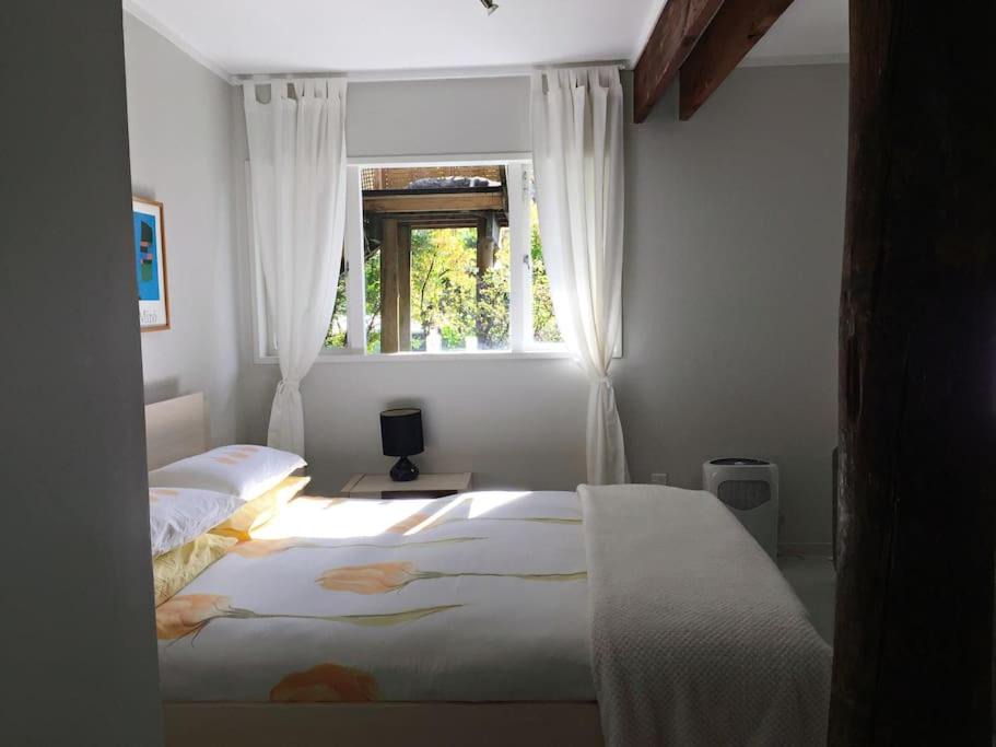 Photo of Bedroom in Titirangi