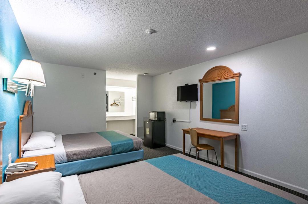 Photo of Bedroom in Azle