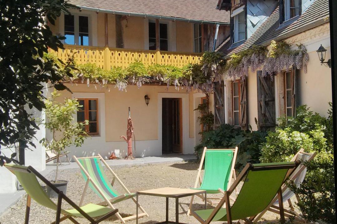 Photo of Others in Garlin