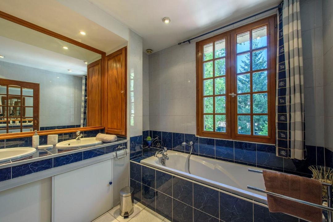 Photo of Bathroom in Saint-Priest