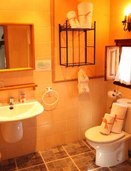 Photo of Bathroom in Quintanilla del Monte en Rioja