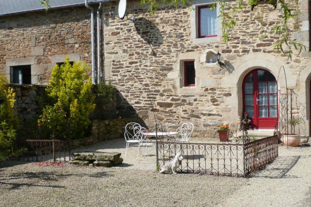 Photo of Others in Trevron