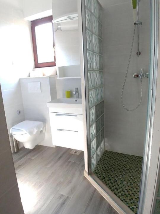 Photo of Bathroom in Gornji Kono