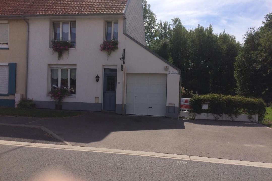 Photo of Others in Neuville-sous-Montreuil