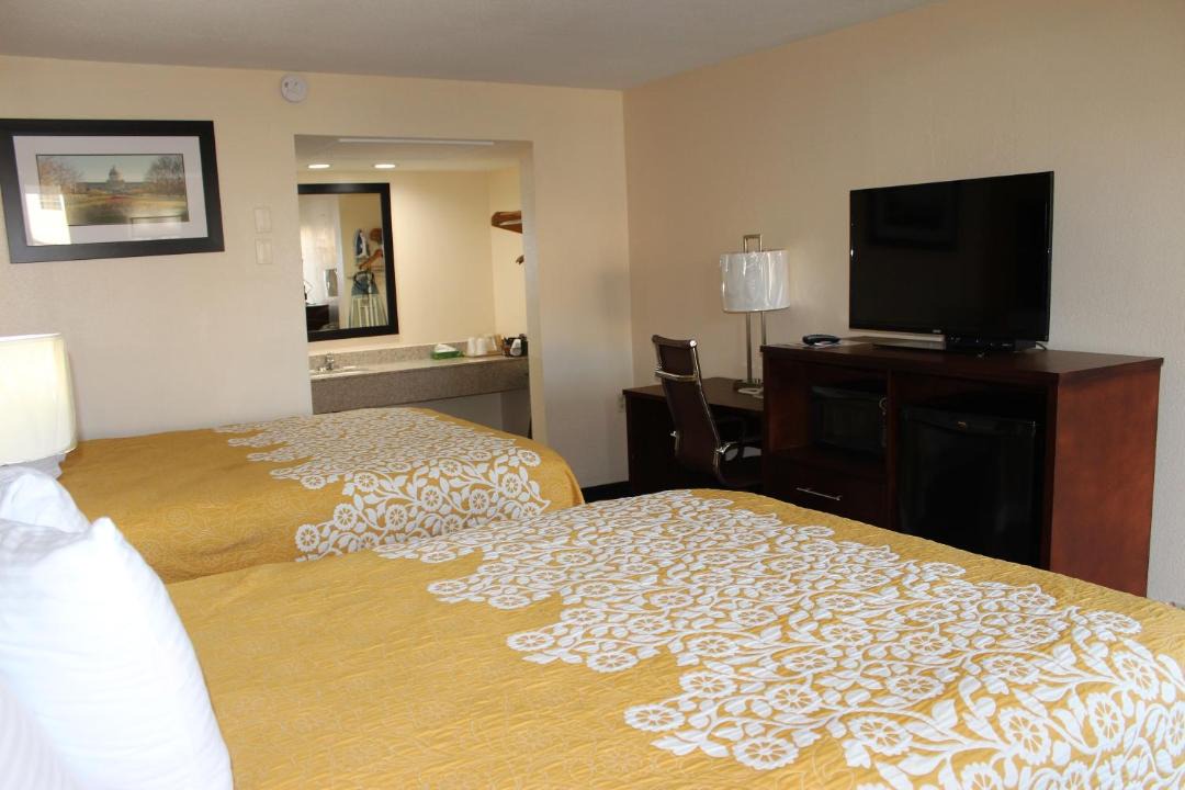 Photo of Others in Frankfort