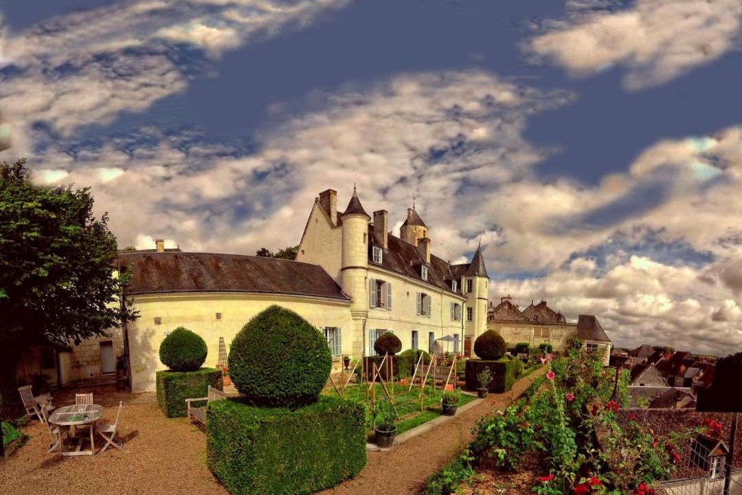 Photo of Others in Loches