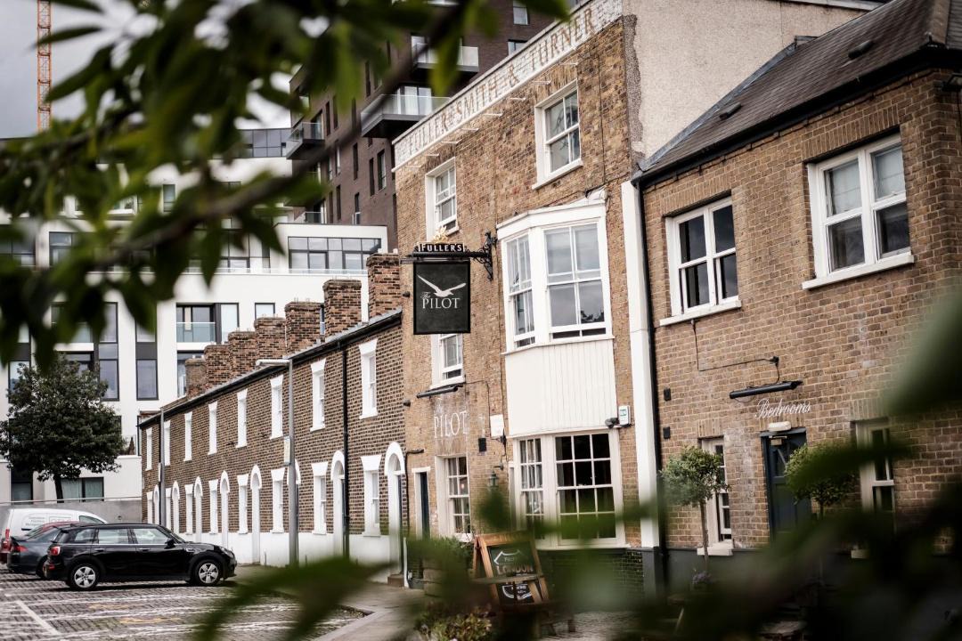 Photo of Others in Peninsula