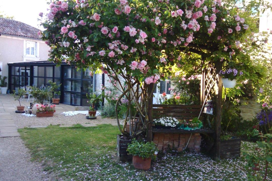 Photo of Others in Chabournay