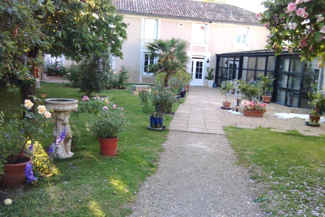 Photo of Others in Chabournay