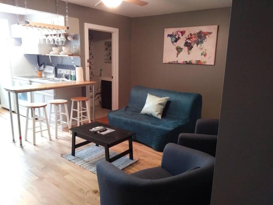Photo of Livingroom in Hermann