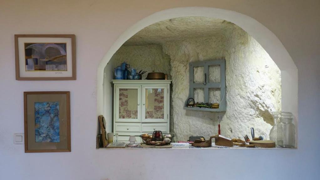 Photo of Others in Troo