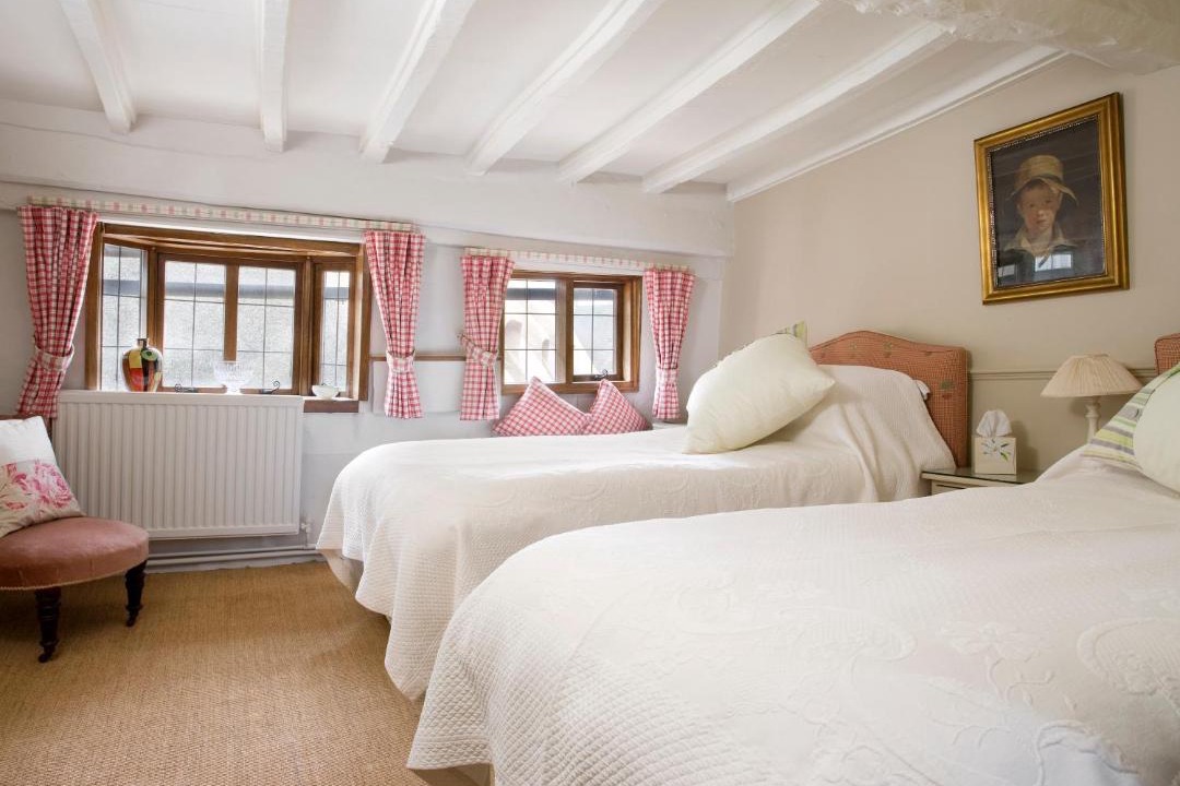 Photo of Others in Halford