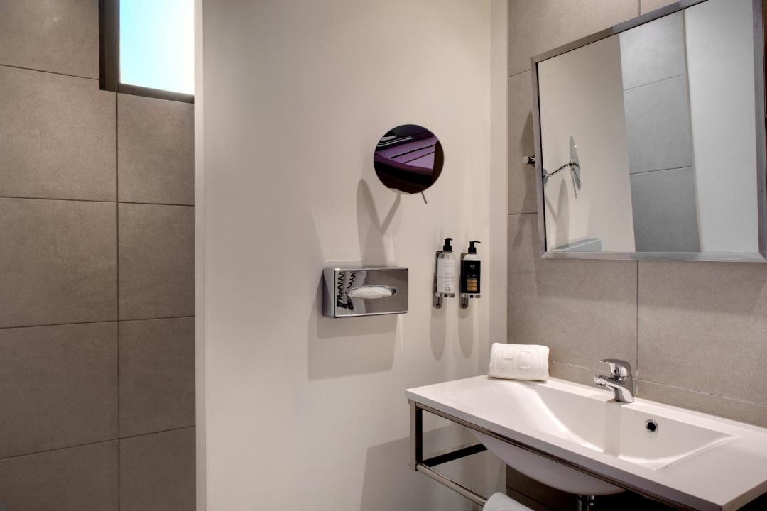 Photo of Bathroom in Dijon Centre Ville