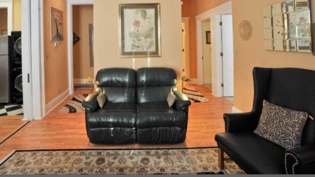 Photo of Livingroom in Old Louisville