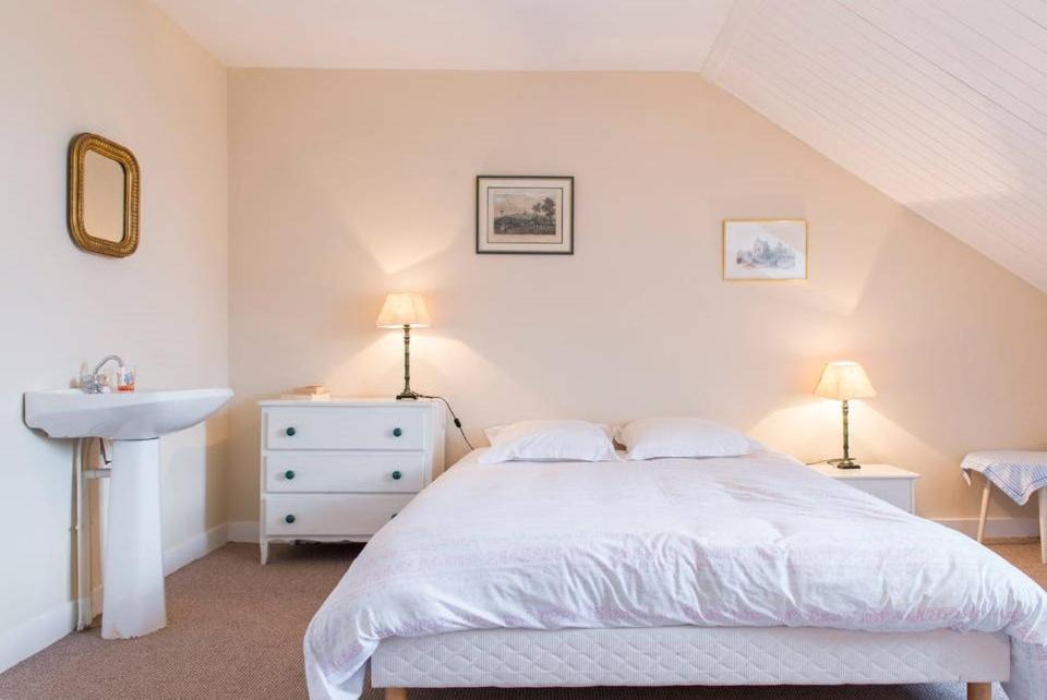 Photo of Bedroom in Waldeck-Sully