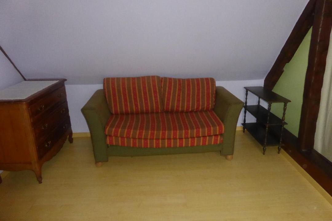 Photo of Others in Vivoin