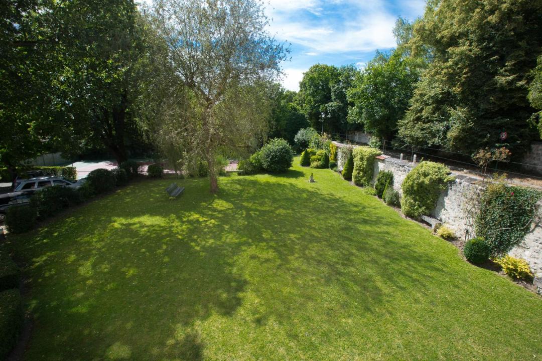 Photo of Others in Orry-la-Ville