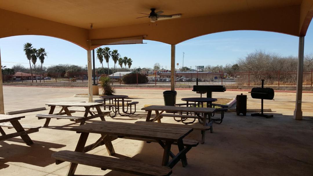 Photo of Others in Floresville