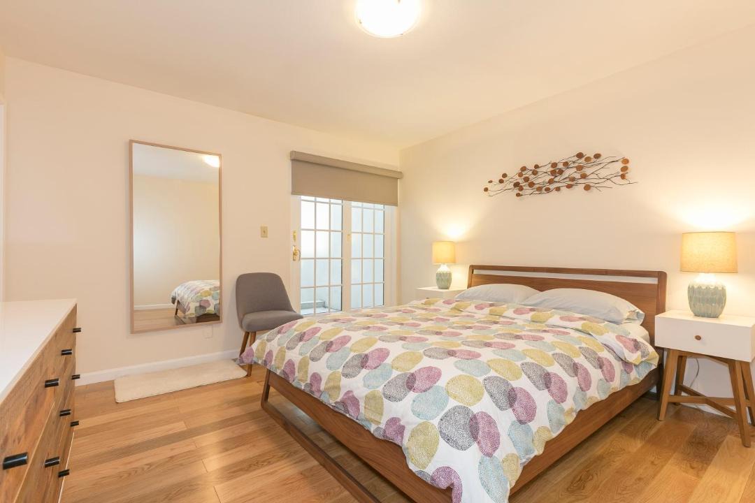 Photo of Bedroom in Pacific Heights