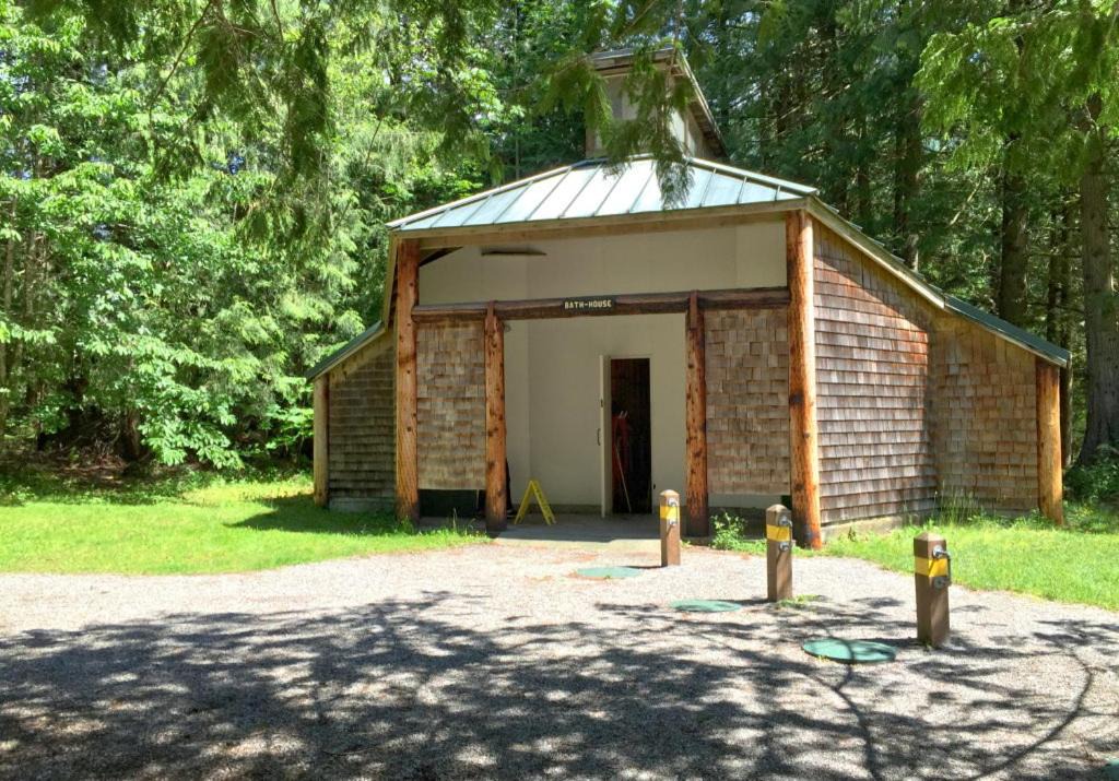 Photo of Buildings in Maple Falls