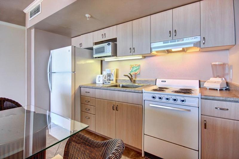 Photo of Others in Kahana