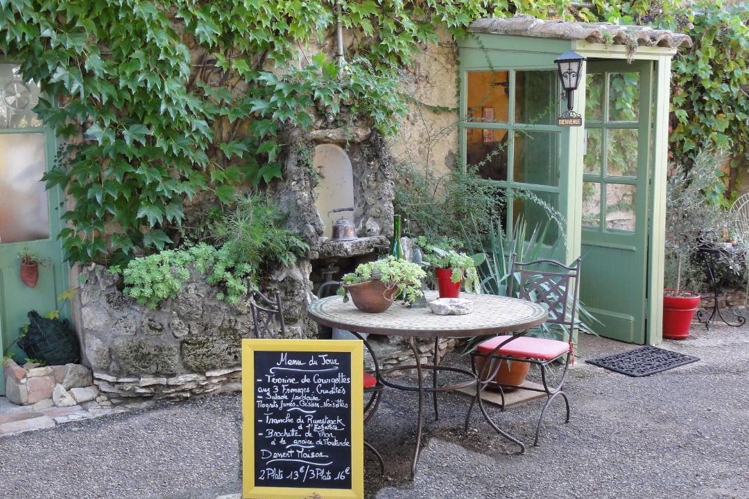 Photo of Others in Granges-les-Beaumont