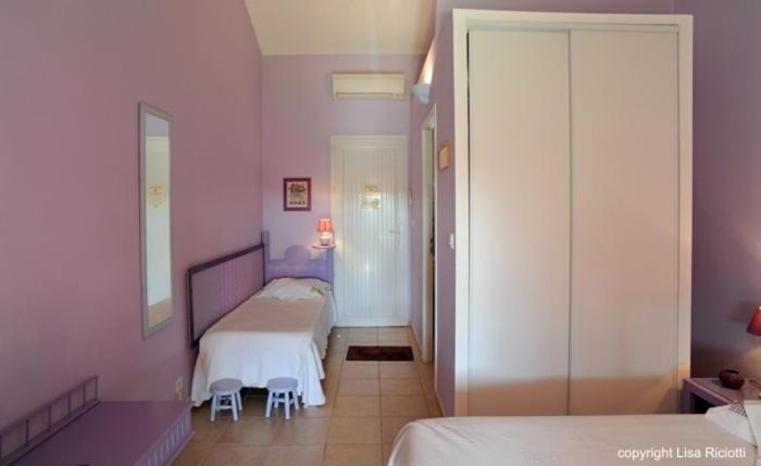 Photo of Others in Creissan